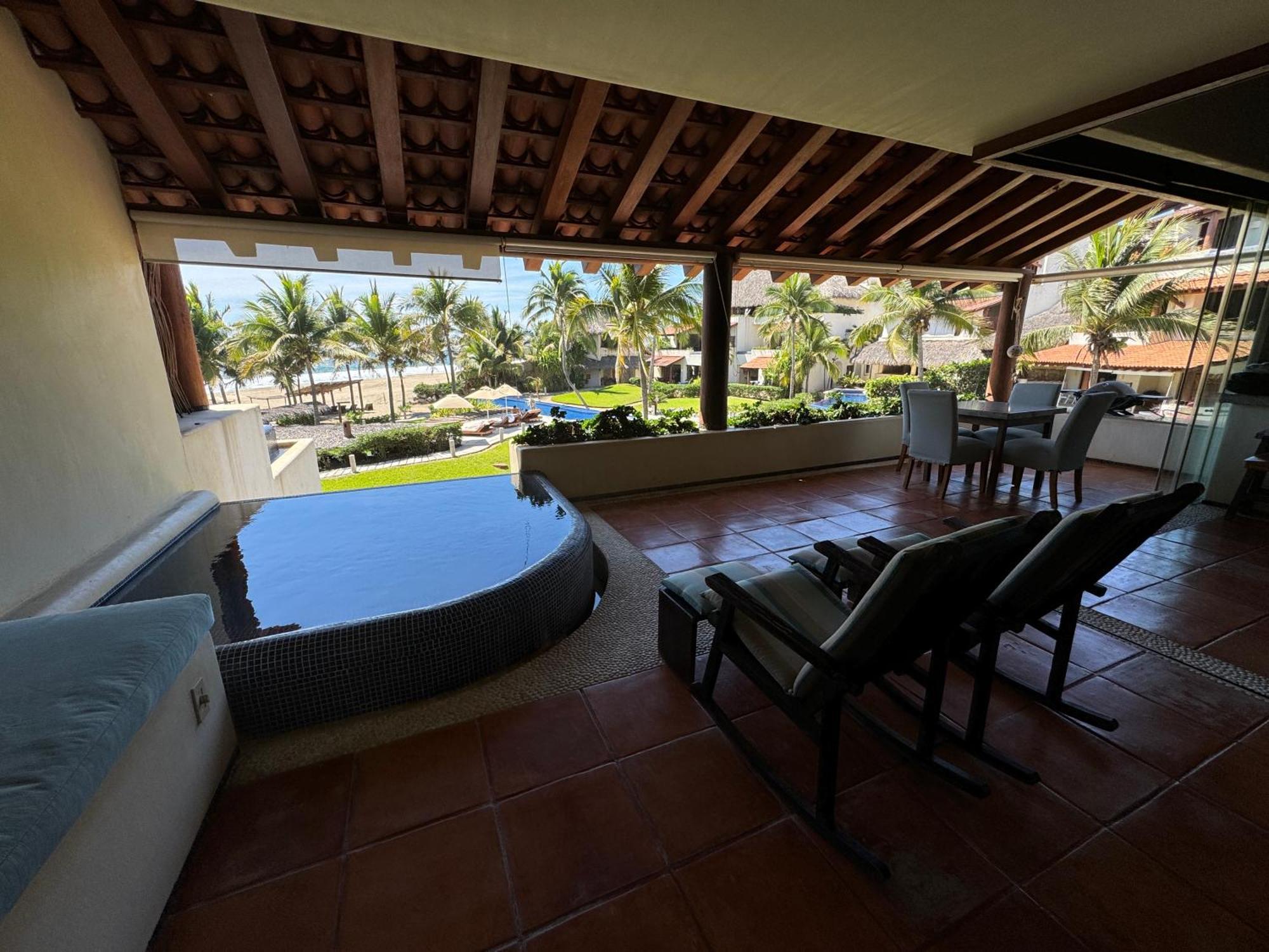 Residences At Las Palmas Zihuatanejo Eksteriør billede