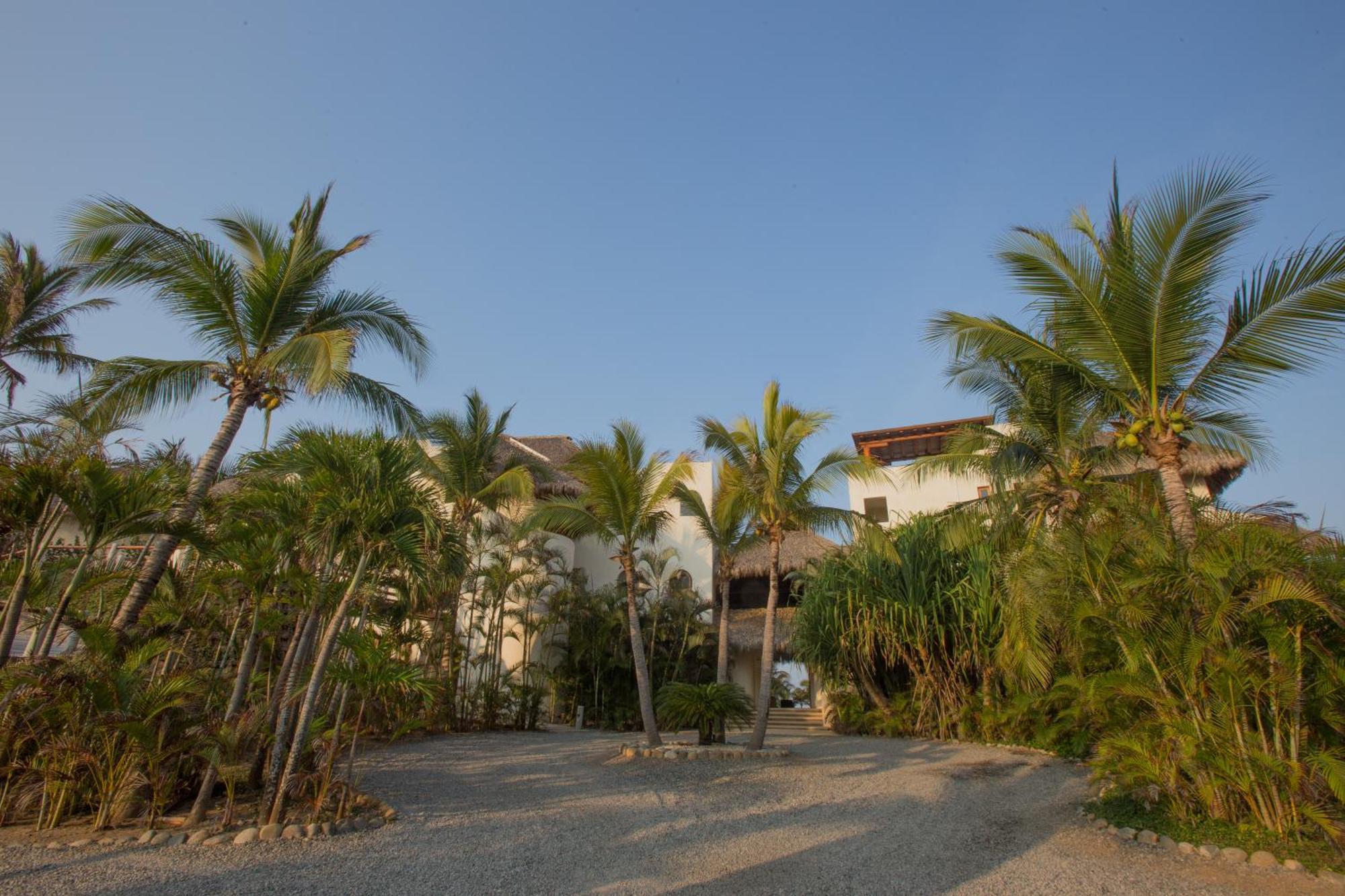 Residences At Las Palmas Zihuatanejo Eksteriør billede